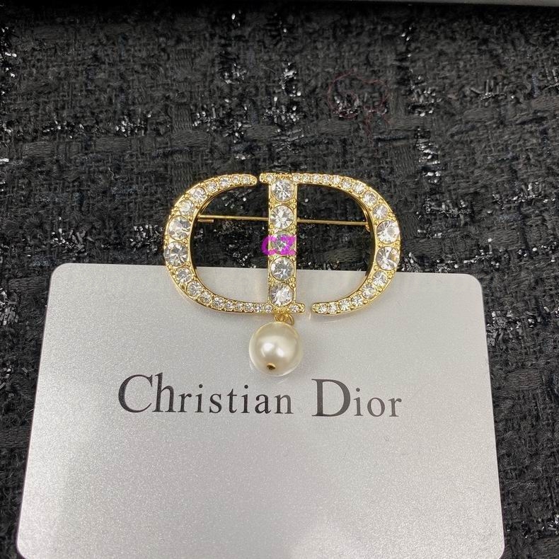 DIOR Brooch 33